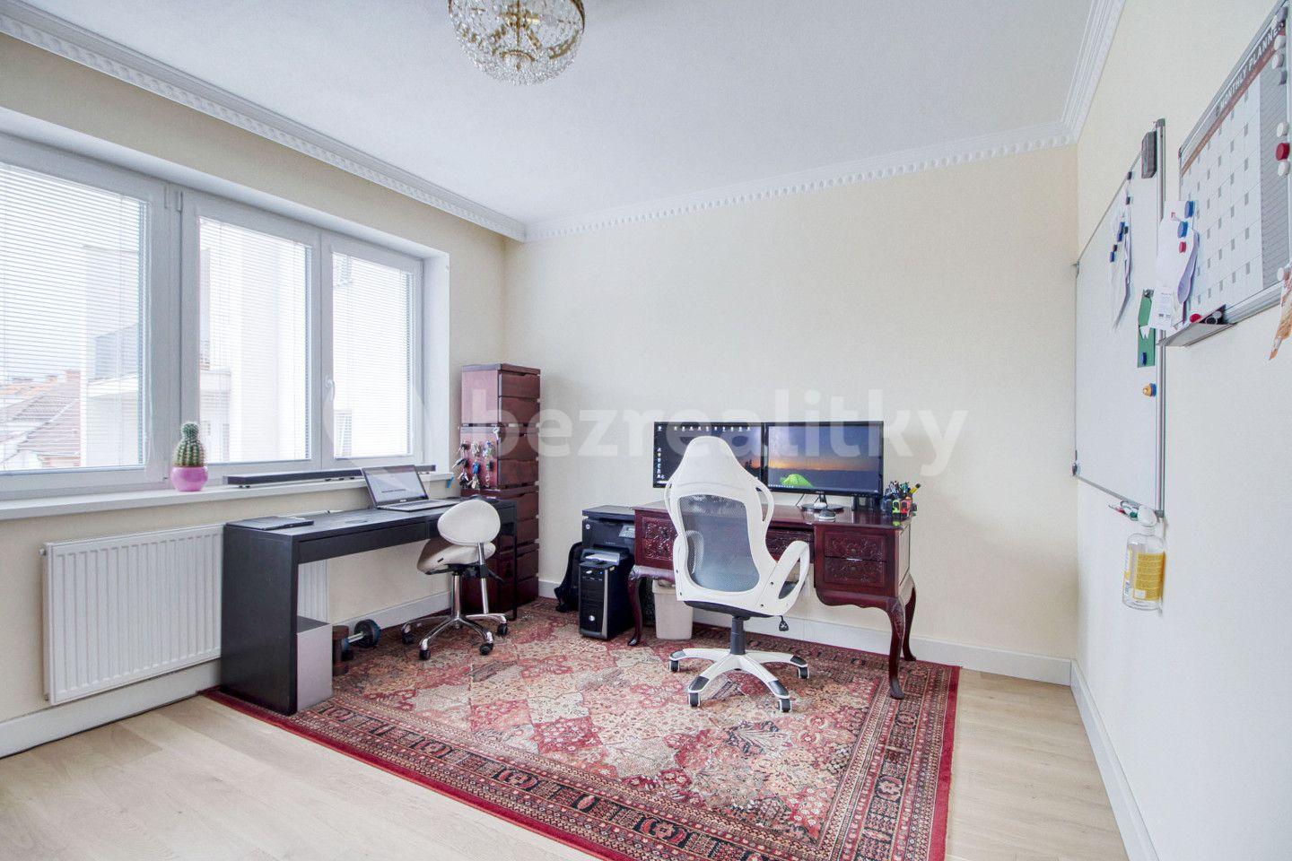 2 bedroom with open-plan kitchen flat for sale, 84 m², Plzeň, Plzeňský Region