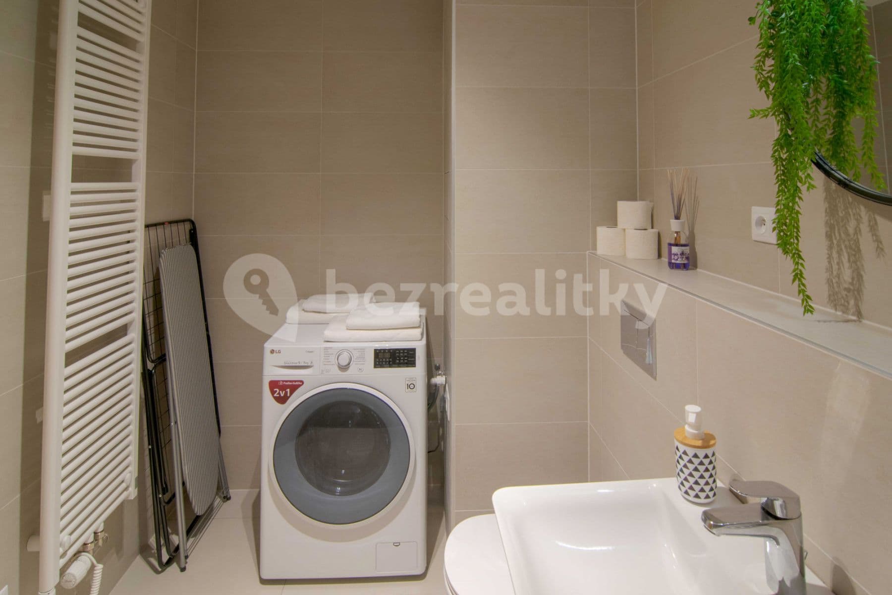 flat to rent, 60 m², U Průhonu b, Prague, Prague