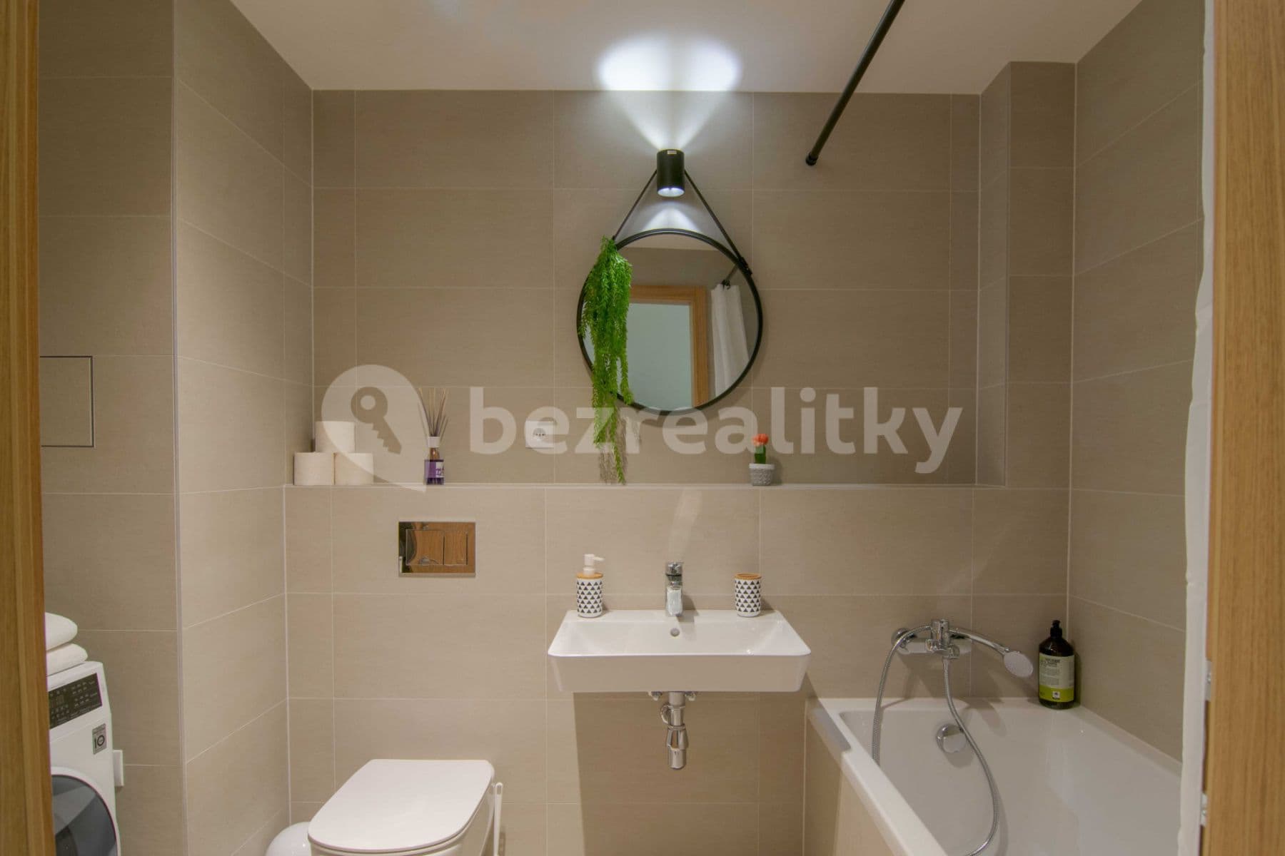 flat to rent, 60 m², U Průhonu b, Prague, Prague