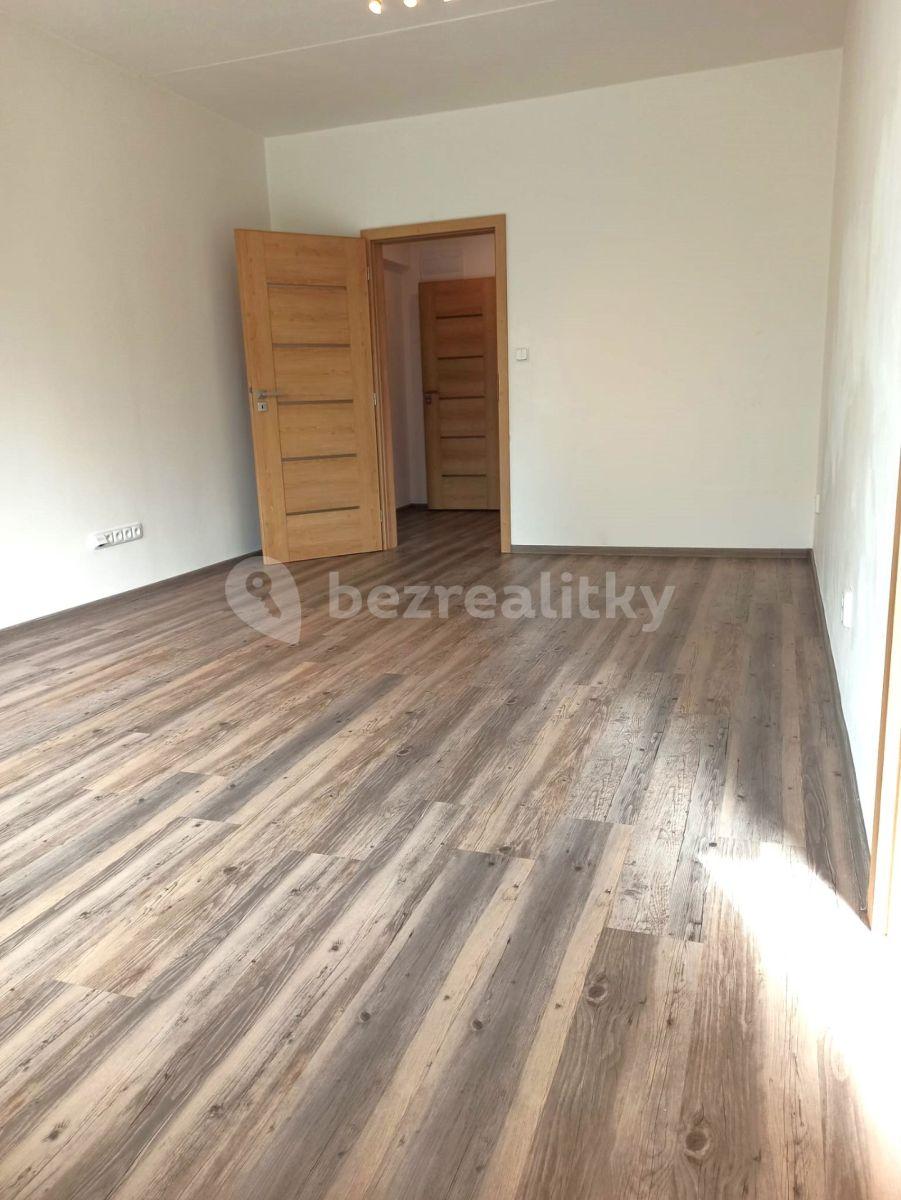 3 bedroom flat to rent, 63 m², Boženy Němcové, Pelhřimov, Vysočina Region