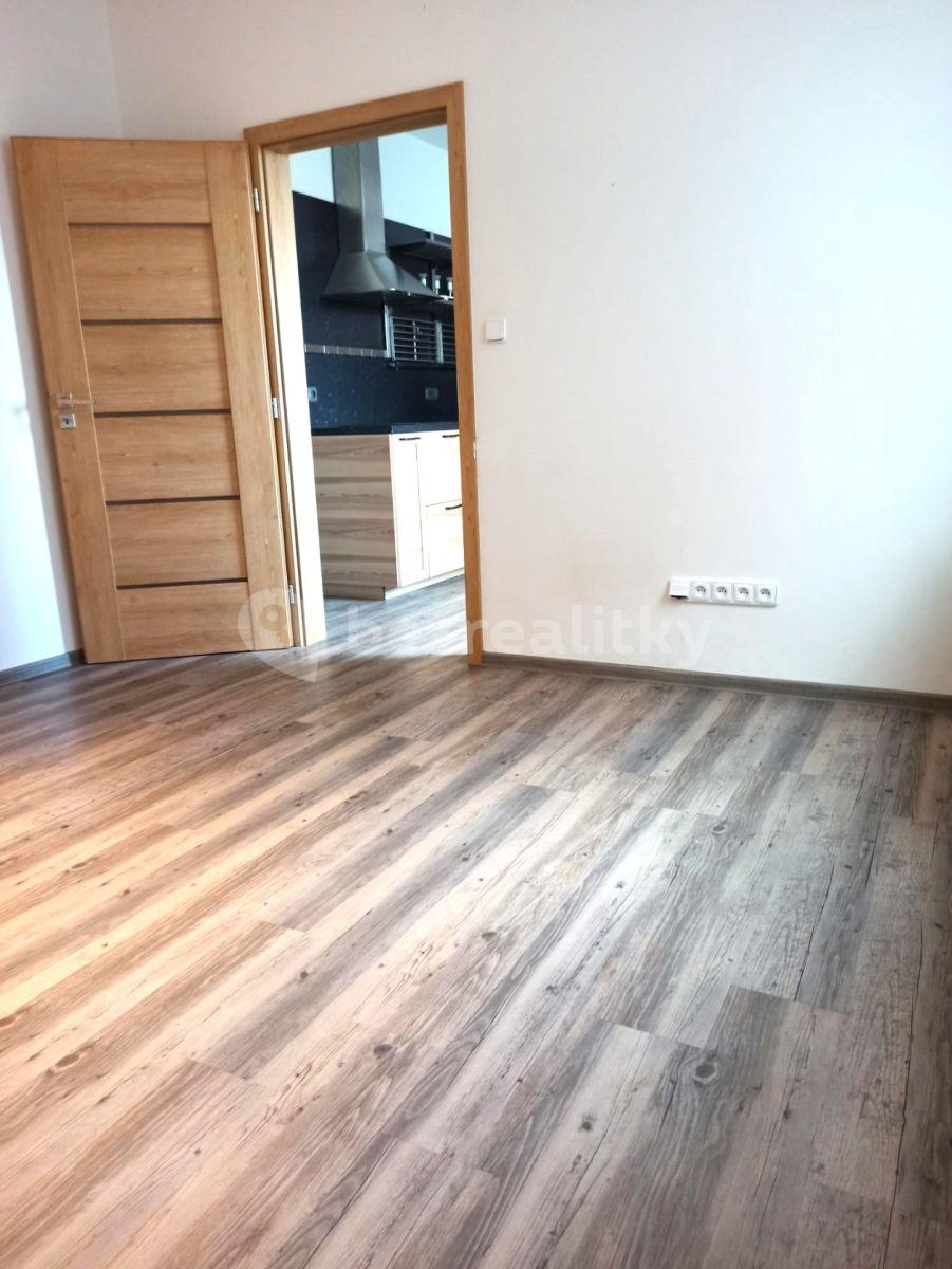 3 bedroom flat to rent, 63 m², Boženy Němcové, Pelhřimov, Vysočina Region