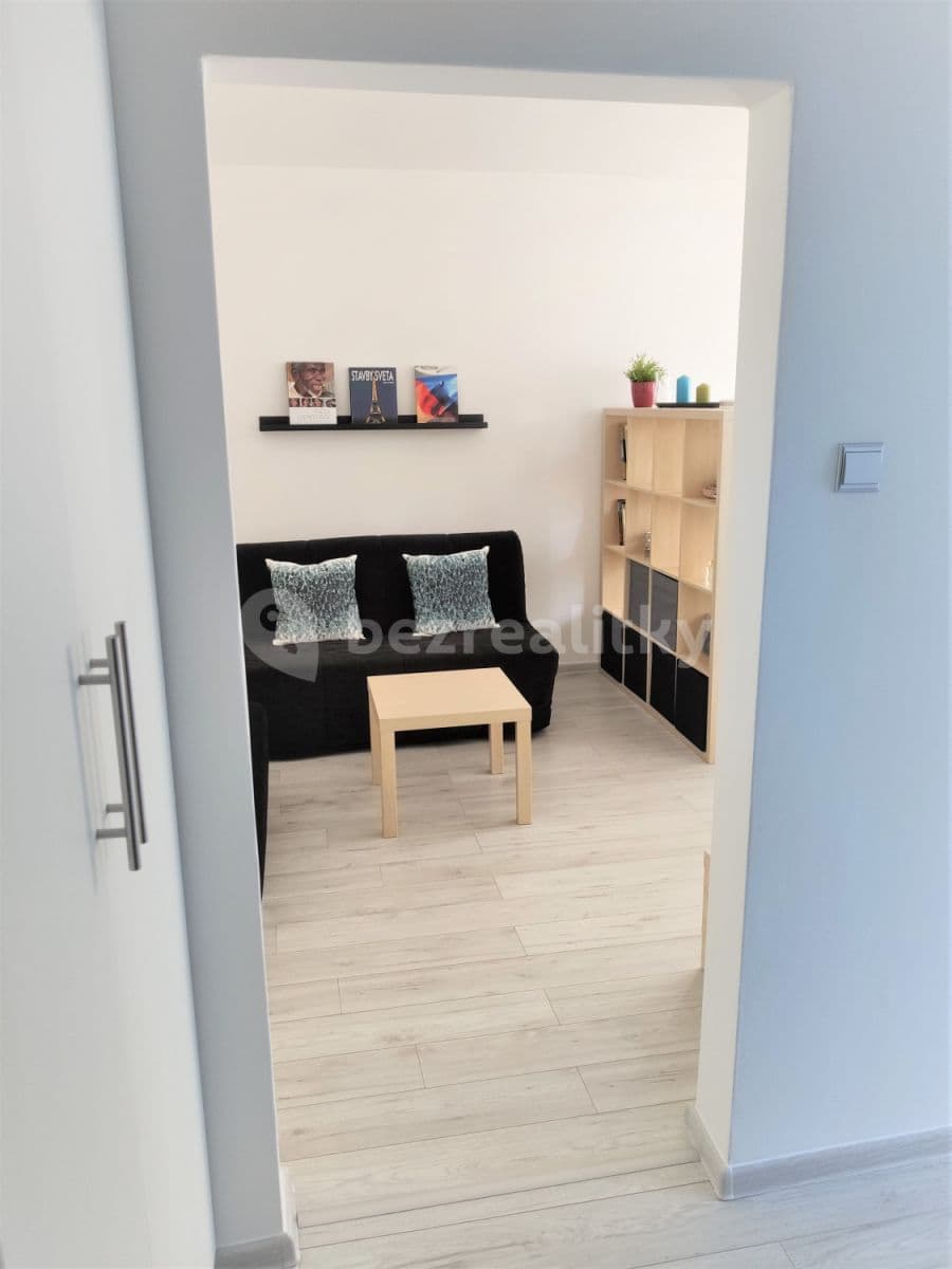 1 bedroom flat to rent, 40 m², Mamateyova, Petržalka, Bratislavský Region