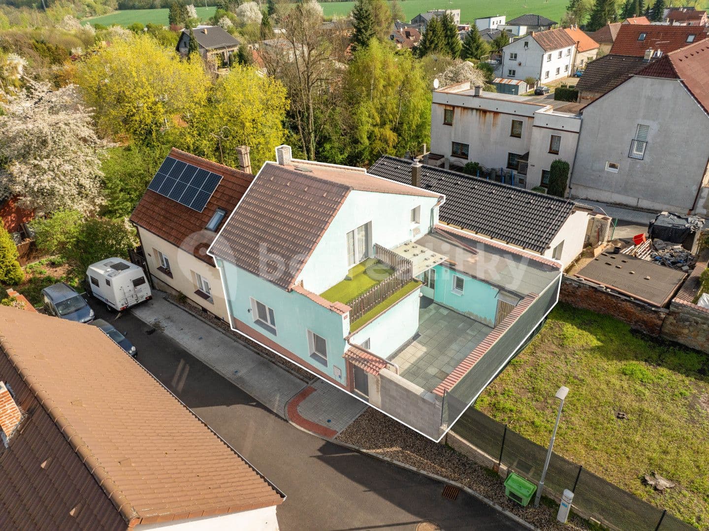 house for sale, 100 m², Svatopluka Čecha, Kamenné Žehrovice, Středočeský Region