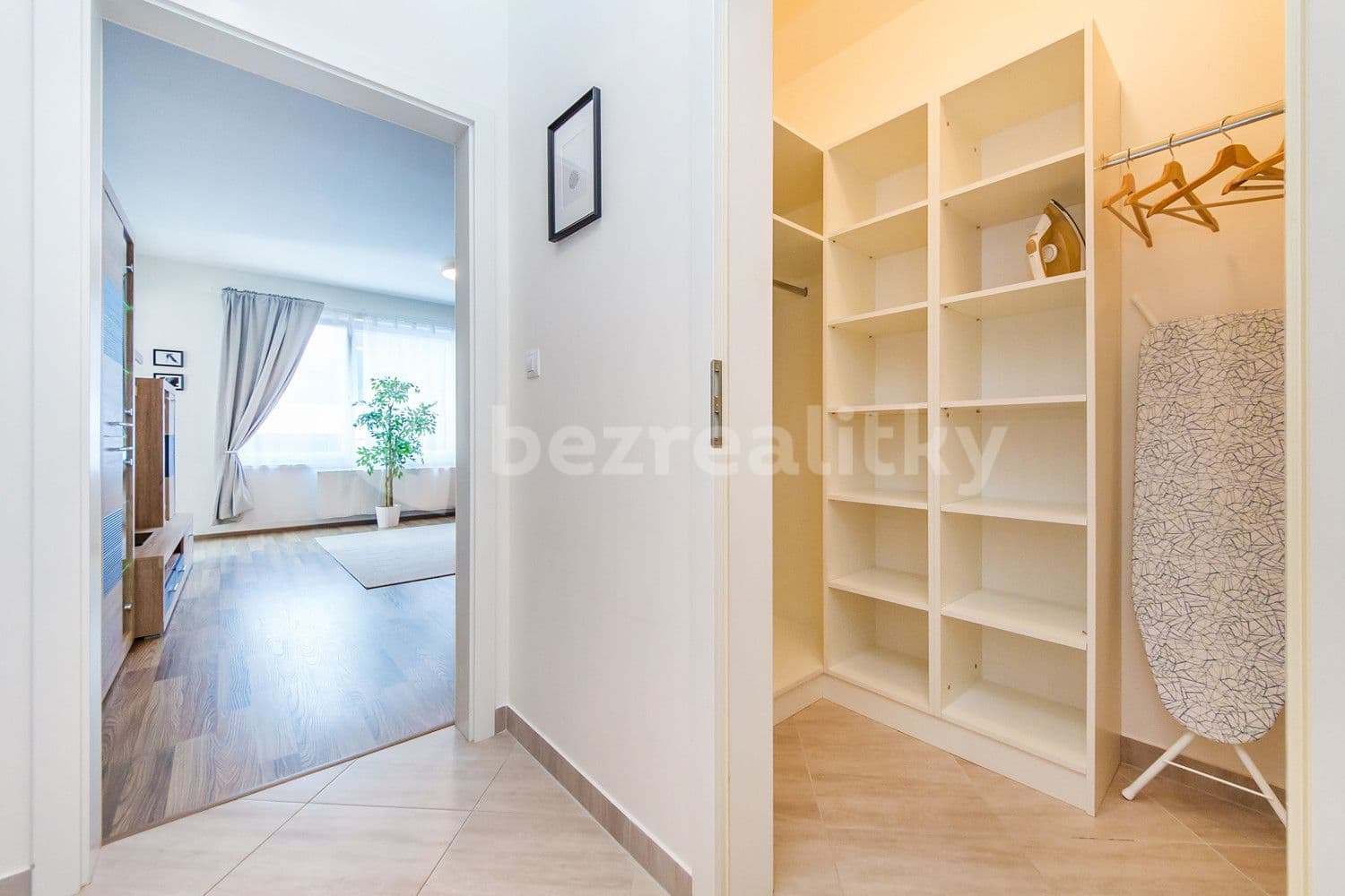 flat to rent, 65 m², Švehlova, Prague, Prague