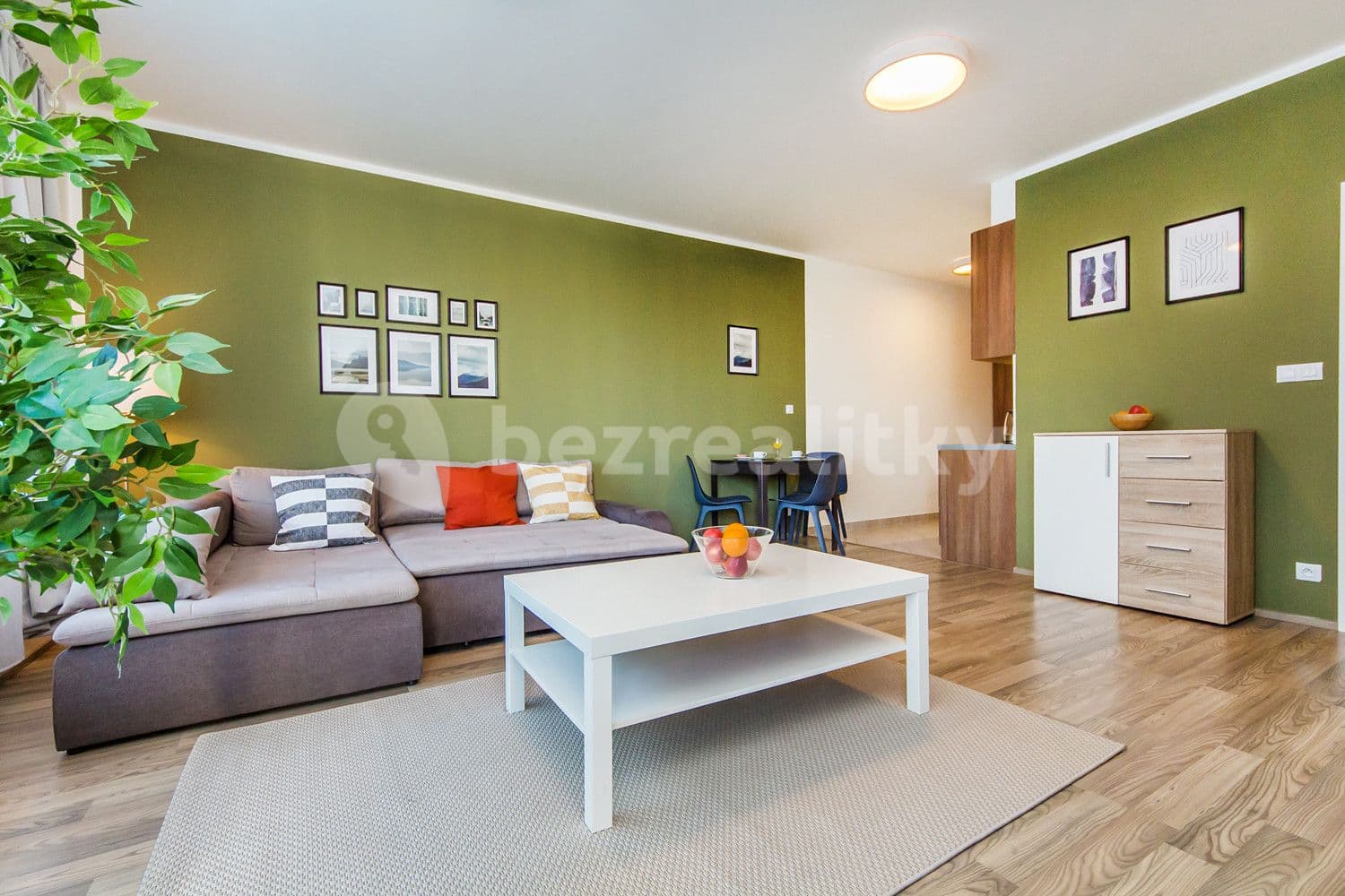 flat to rent, 65 m², Švehlova, Prague, Prague