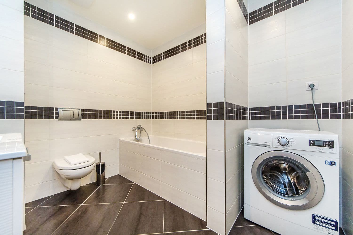 flat to rent, 65 m², Švehlova, Prague, Prague