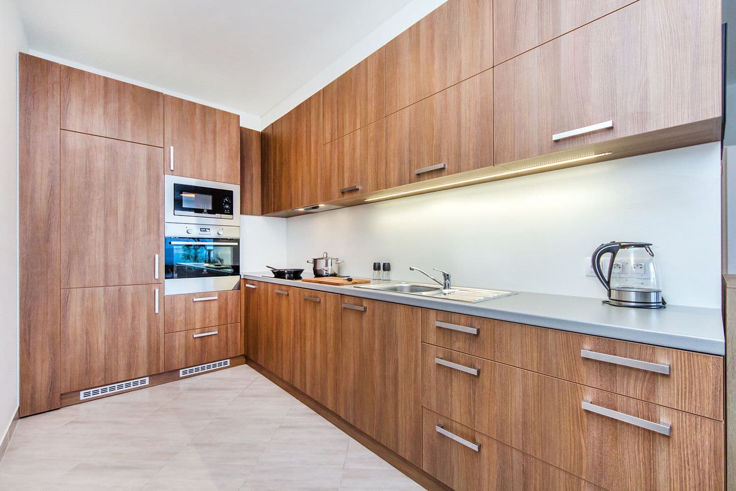 flat to rent, 65 m², Švehlova, Prague, Prague