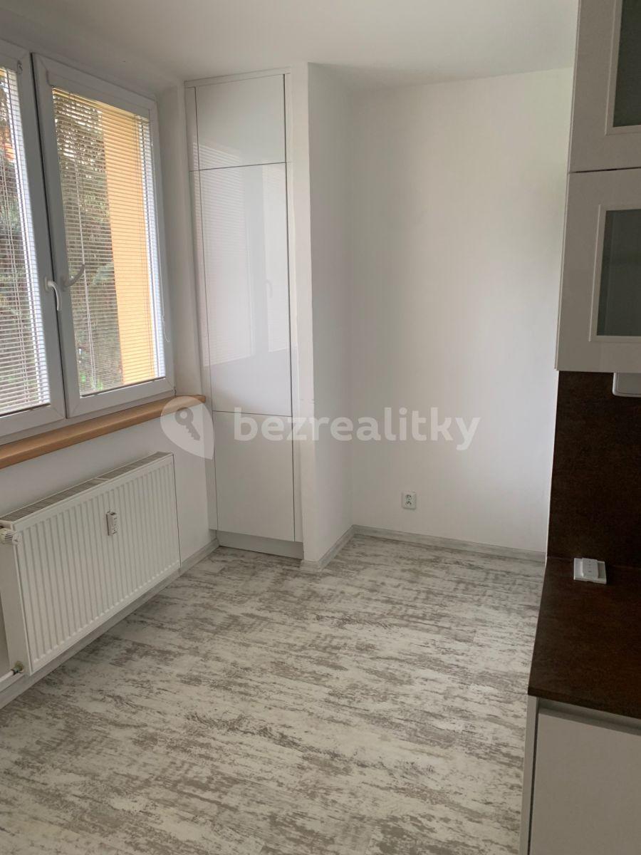 3 bedroom flat to rent, 75 m², Vrbenského, Brno, Jihomoravský Region
