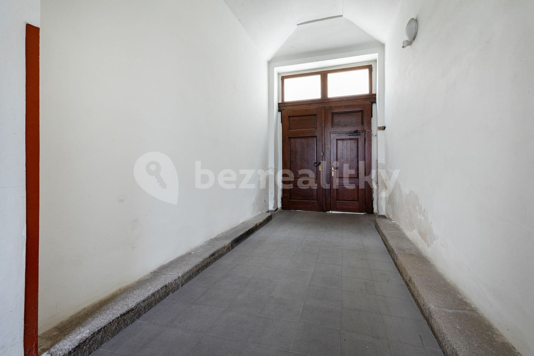 2 bedroom with open-plan kitchen flat for sale, 68 m², Neklanova, Prague, Prague