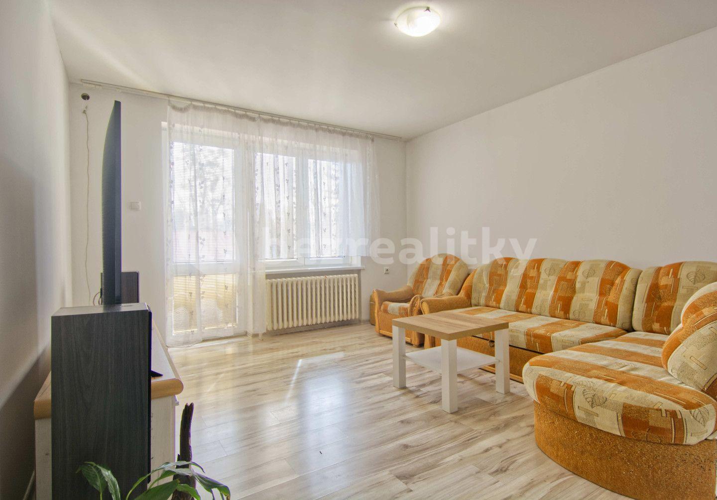 3 bedroom with open-plan kitchen flat for sale, 91 m², Komenského, Karviná, Moravskoslezský Region