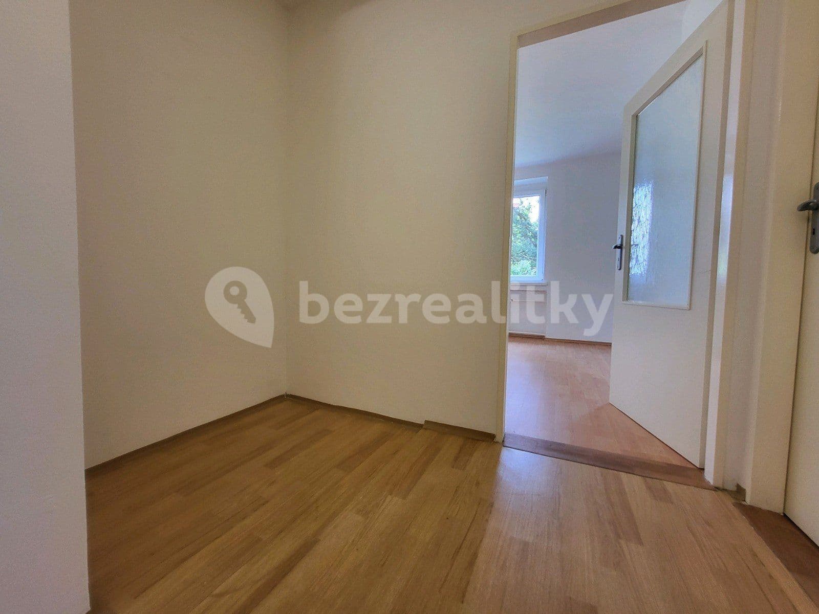 1 bedroom with open-plan kitchen flat to rent, 48 m², Řecká, Karviná, Moravskoslezský Region