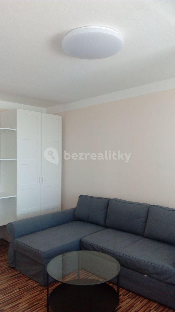 1 bedroom flat to rent, 39 m², třída Edvarda Beneše, Hradec Králové, Královéhradecký Region
