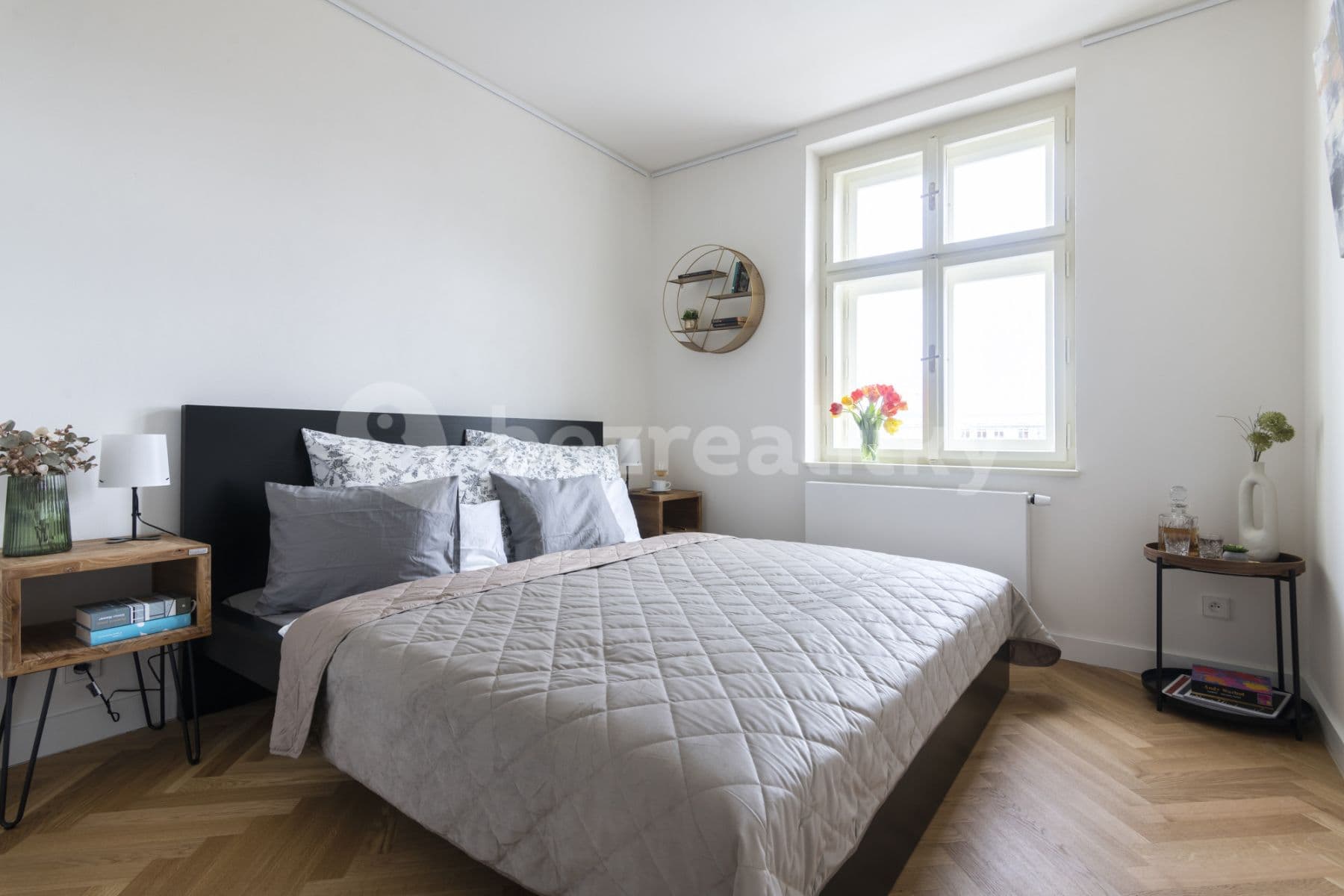 1 bedroom with open-plan kitchen flat to rent, 47 m², Bořivojova, Prague, Prague