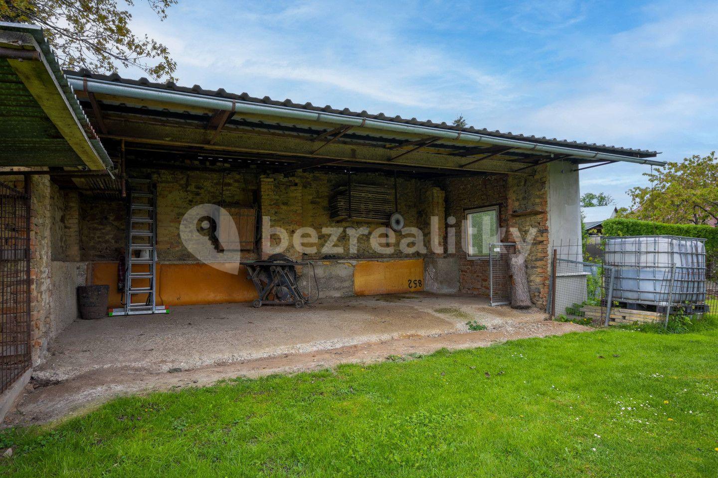 house for sale, 450 m², Úvalno, Moravskoslezský Region