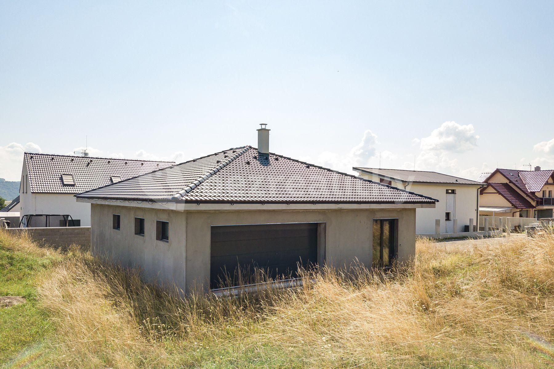 house for sale, 118 m², Bavoryně, Bavoryně, Středočeský Region