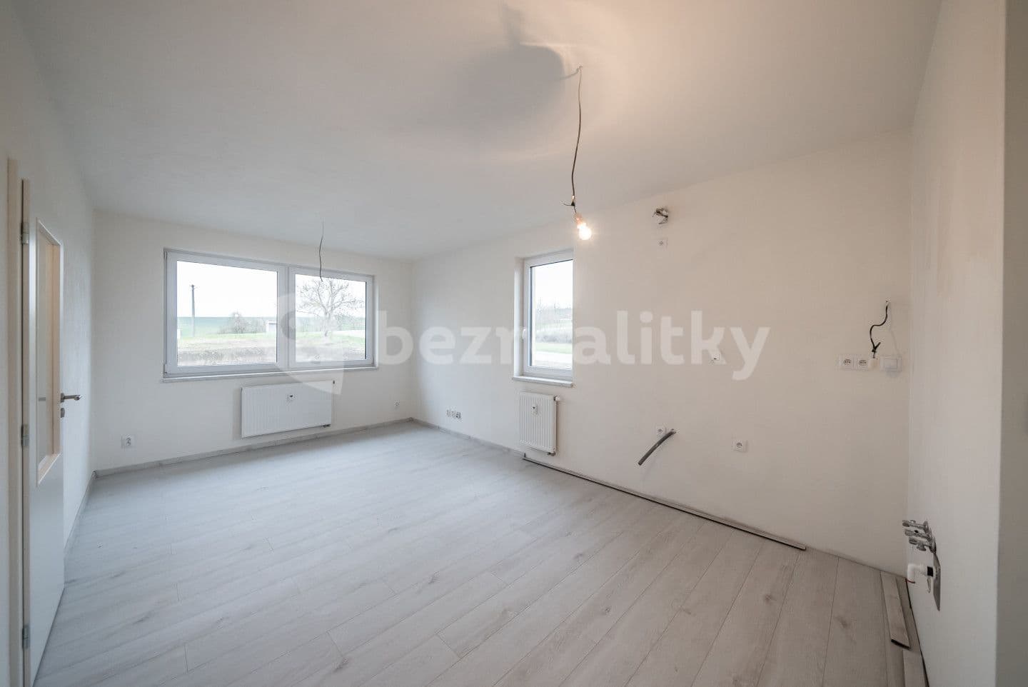 1 bedroom with open-plan kitchen flat for sale, 65 m², Žarošice, Jihomoravský Region