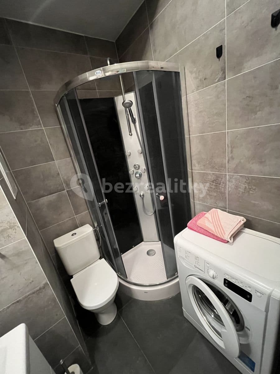 flat to rent, 33 m², Sokolovská, Prague, Prague