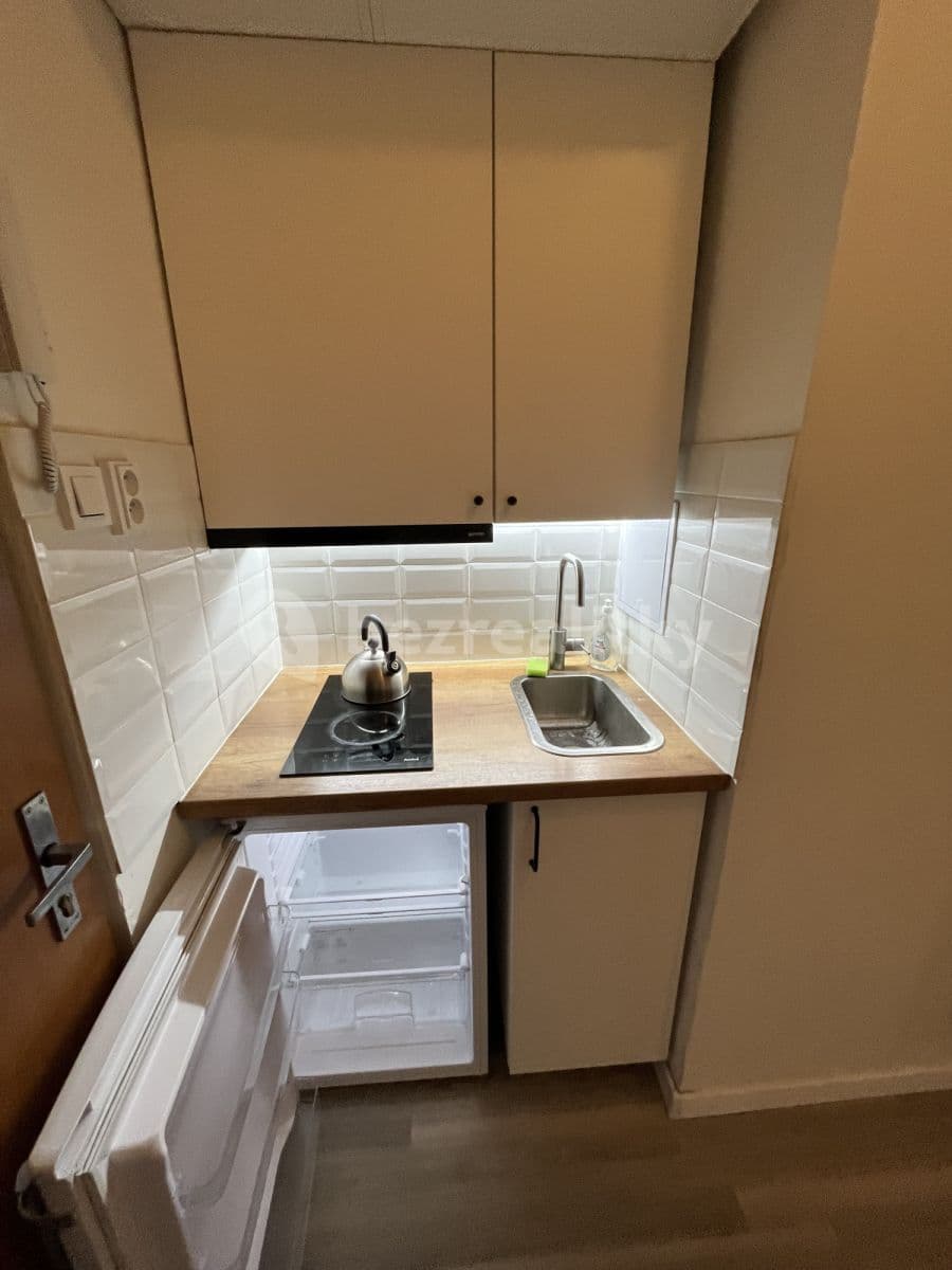 flat to rent, 33 m², Sokolovská, Prague, Prague