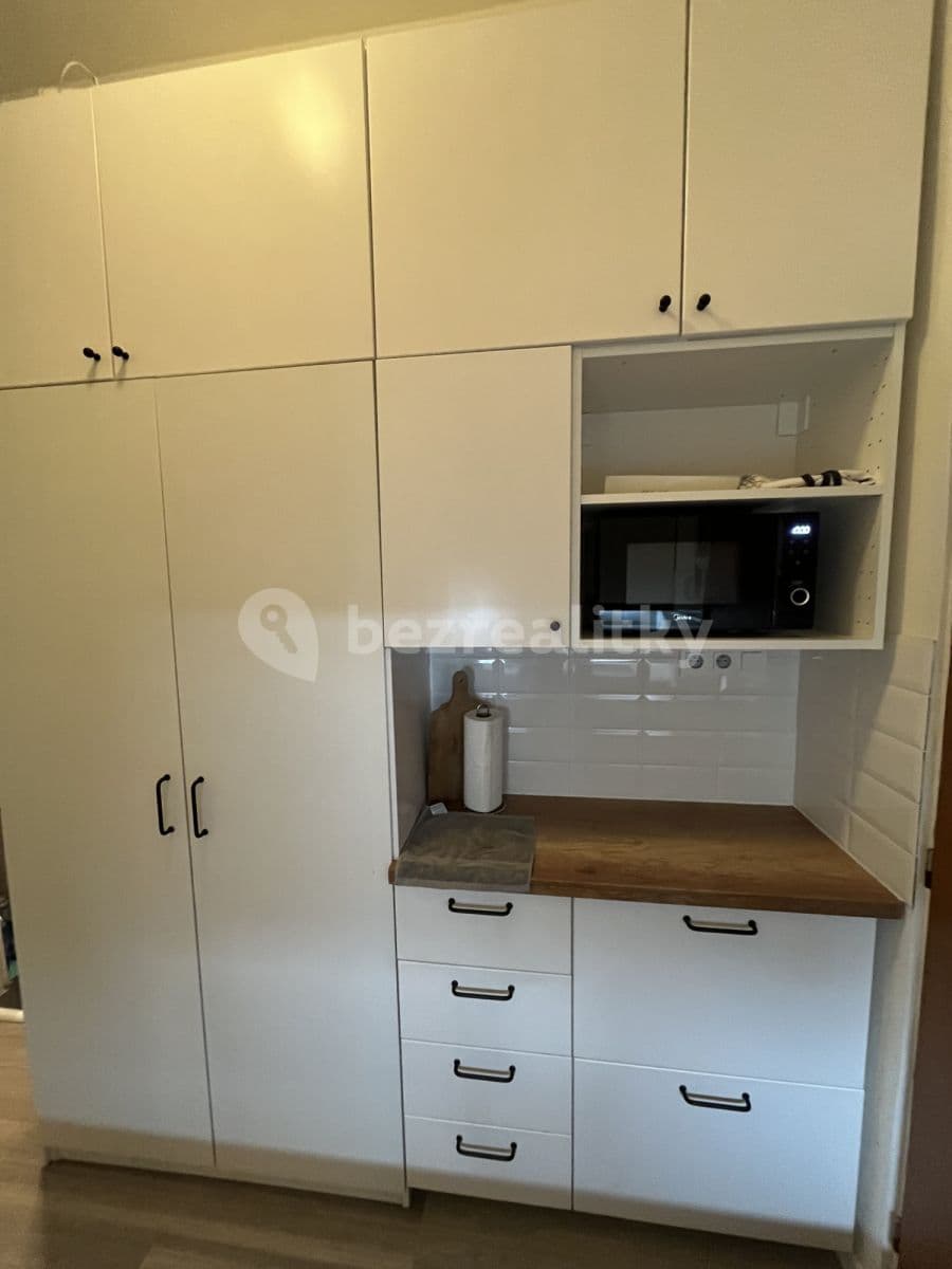 flat to rent, 33 m², Sokolovská, Prague, Prague