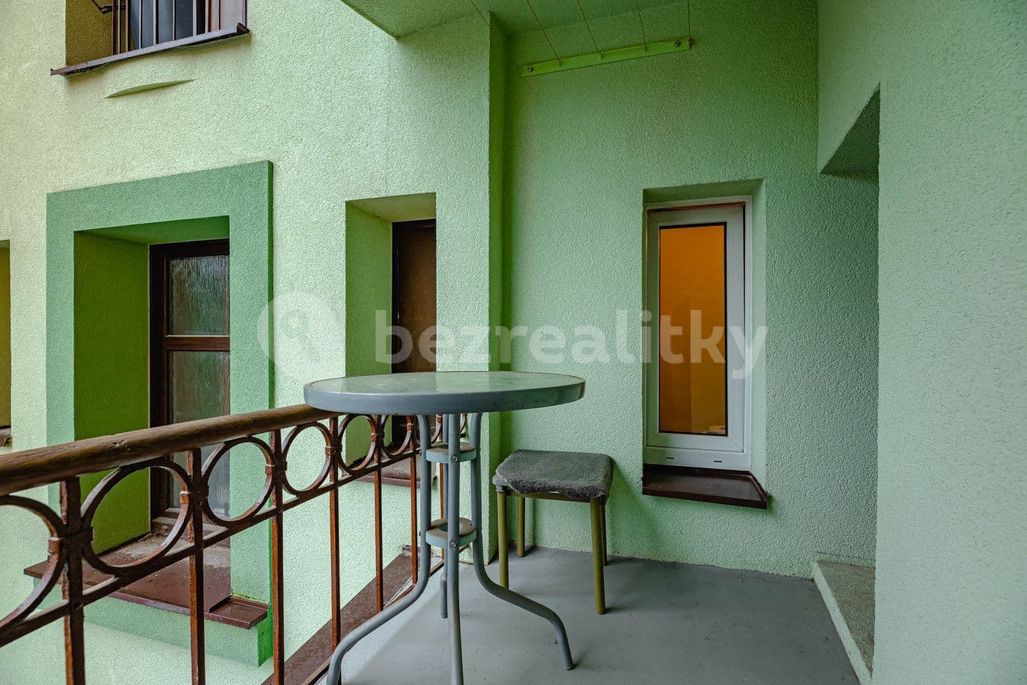 2 bedroom with open-plan kitchen flat for sale, 72 m², Němcové, Náchod, Královéhradecký Region