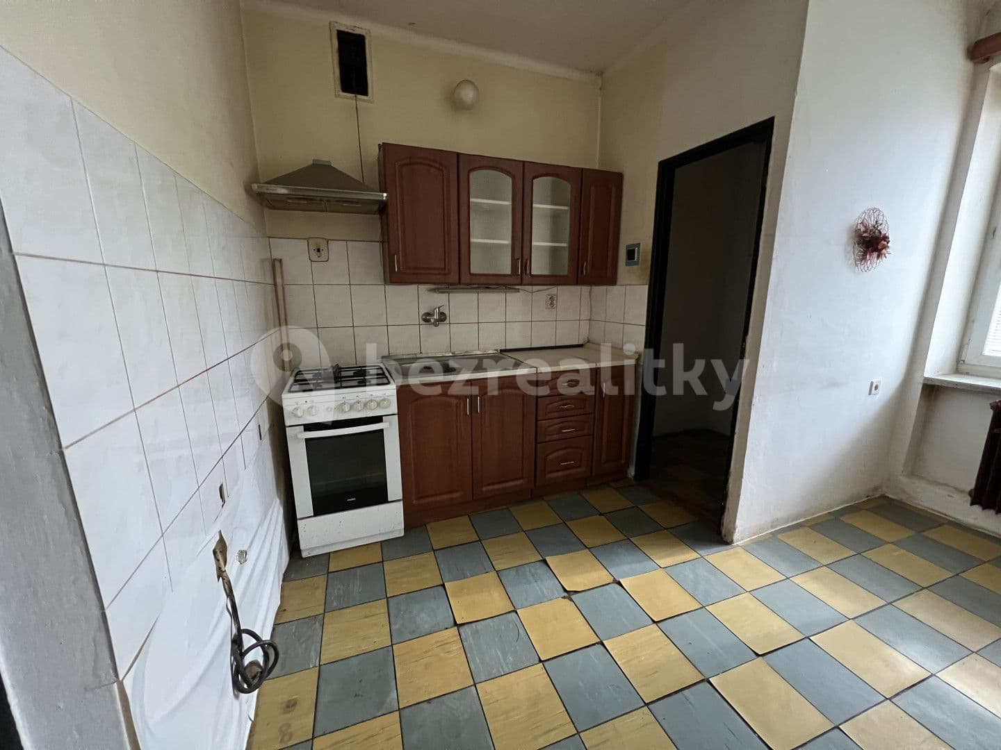 3 bedroom flat for sale, 74 m², Mladeč, Olomoucký Region