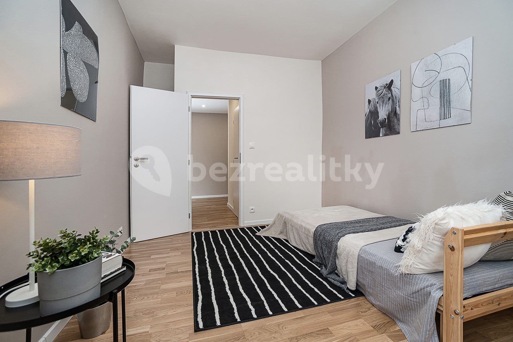 2 bedroom with open-plan kitchen flat for sale, 84 m², Košická, Prague, Prague