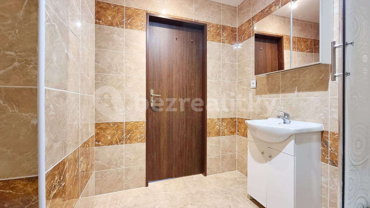2 bedroom flat for sale, 63 m², Písečná, Chomutov, Ústecký Region