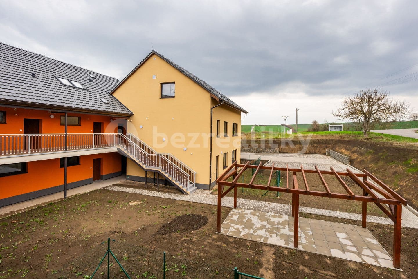 1 bedroom with open-plan kitchen flat for sale, 80 m², Žarošice, Jihomoravský Region