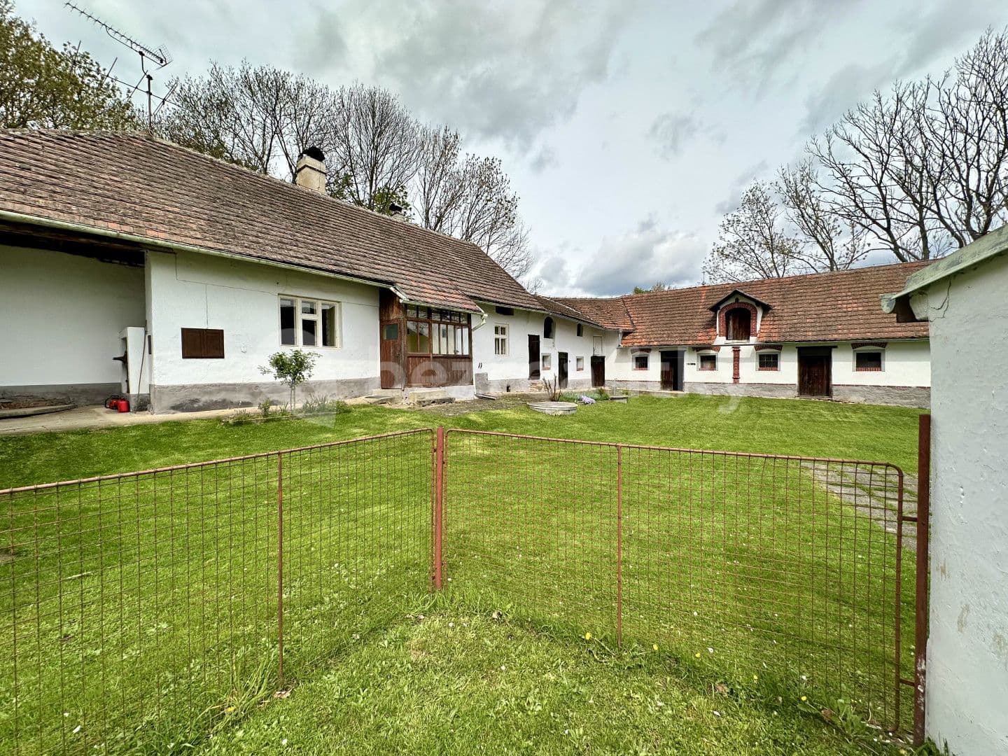 house for sale, 97 m², Hosty, Jihočeský Region