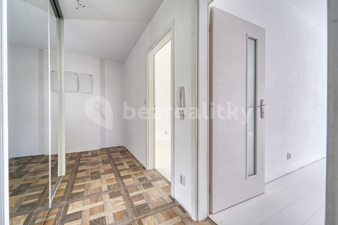 1 bedroom with open-plan kitchen flat for sale, 58 m², Špačková, Plzeň, Plzeňský Region