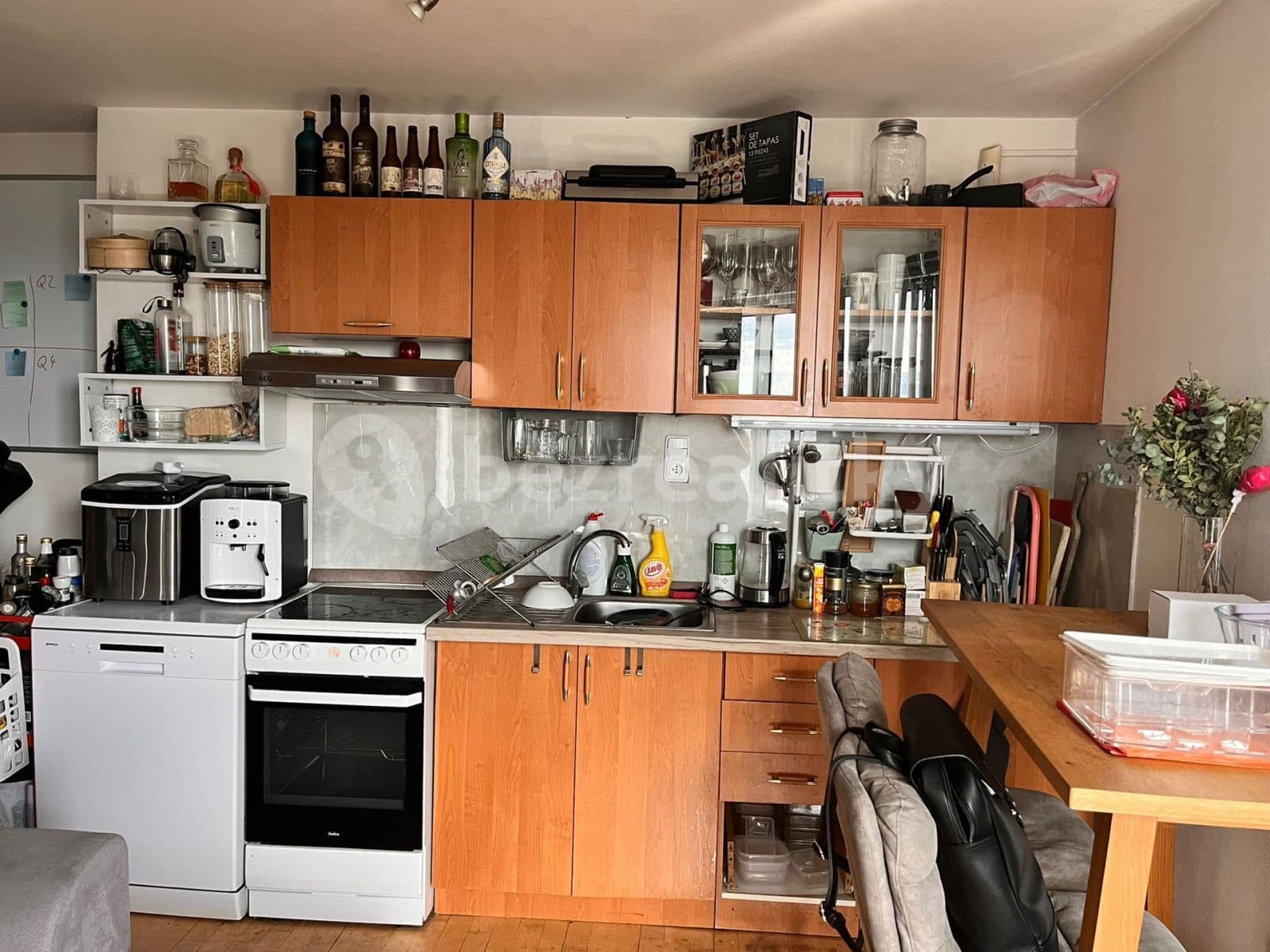 1 bedroom with open-plan kitchen flat to rent, 59 m², Mirovická, Prague, Prague