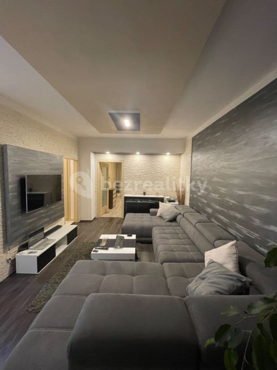 2 bedroom flat to rent, 51 m², 17. listopadu, Ústí nad Labem, Ústecký Region