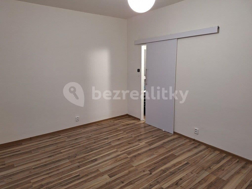 2 bedroom flat to rent, 55 m², Hřebíkova, Prague, Prague