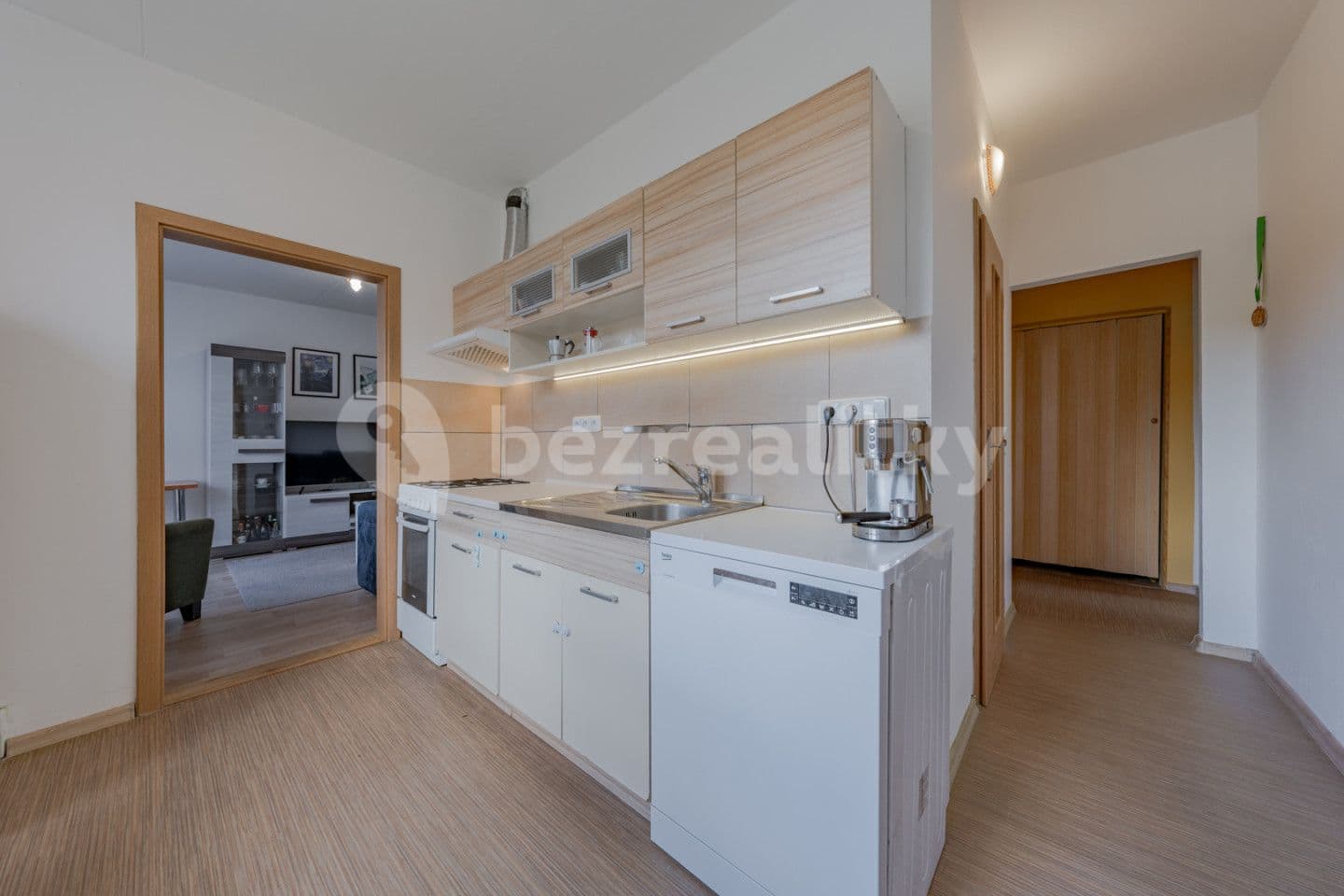 3 bedroom flat for sale, 74 m², Havlíčkova, Valašské Meziříčí, Zlínský Region