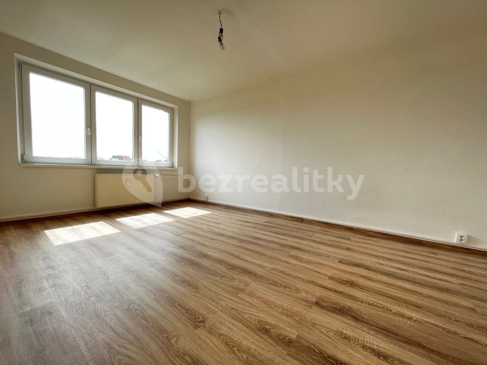 1 bedroom flat to rent, 36 m², Osvobození, Orlová, Moravskoslezský Region