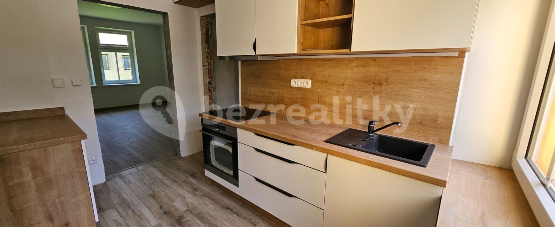 2 bedroom flat for sale, 53 m², Líšný, Liberecký Region