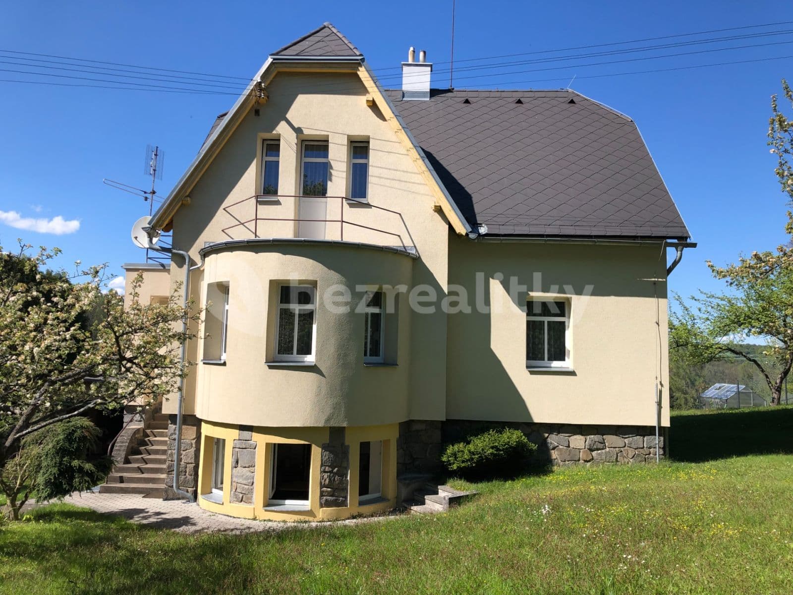 house for sale, 120 m², Sokolská, Senohraby, Středočeský Region