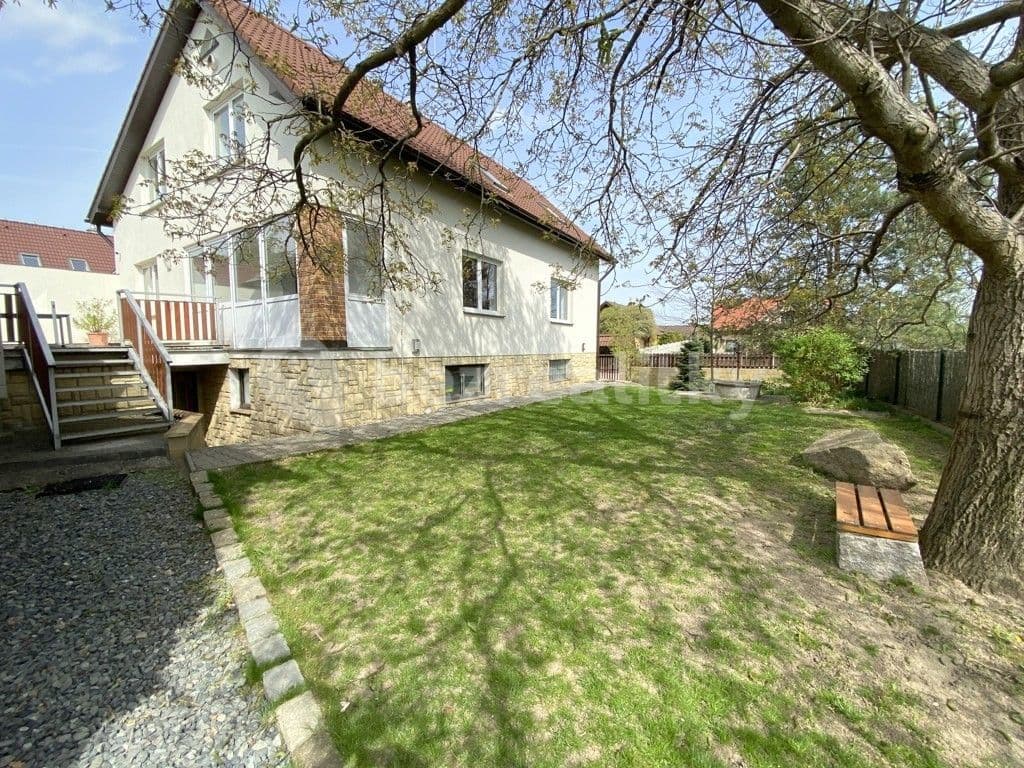 house to rent, 180 m², Libeř, Středočeský Region