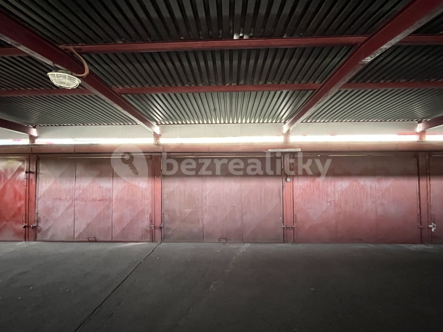 garage for sale, 519 m², Vejprnická, Plzeň, Plzeňský Region