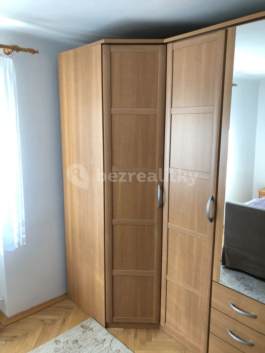 3 bedroom flat to rent, 80 m², Tvrdého, Prague, Prague