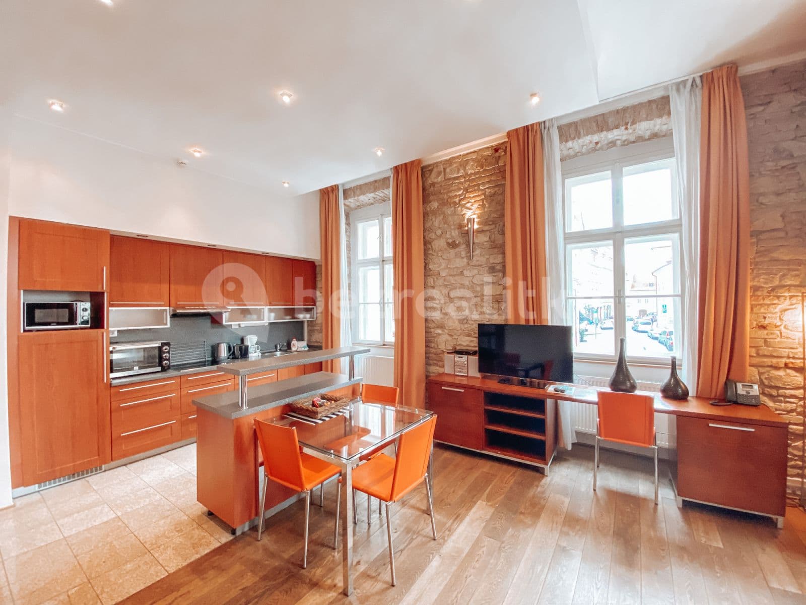 1 bedroom with open-plan kitchen flat to rent, 53 m², Rybná, Prague, Prague