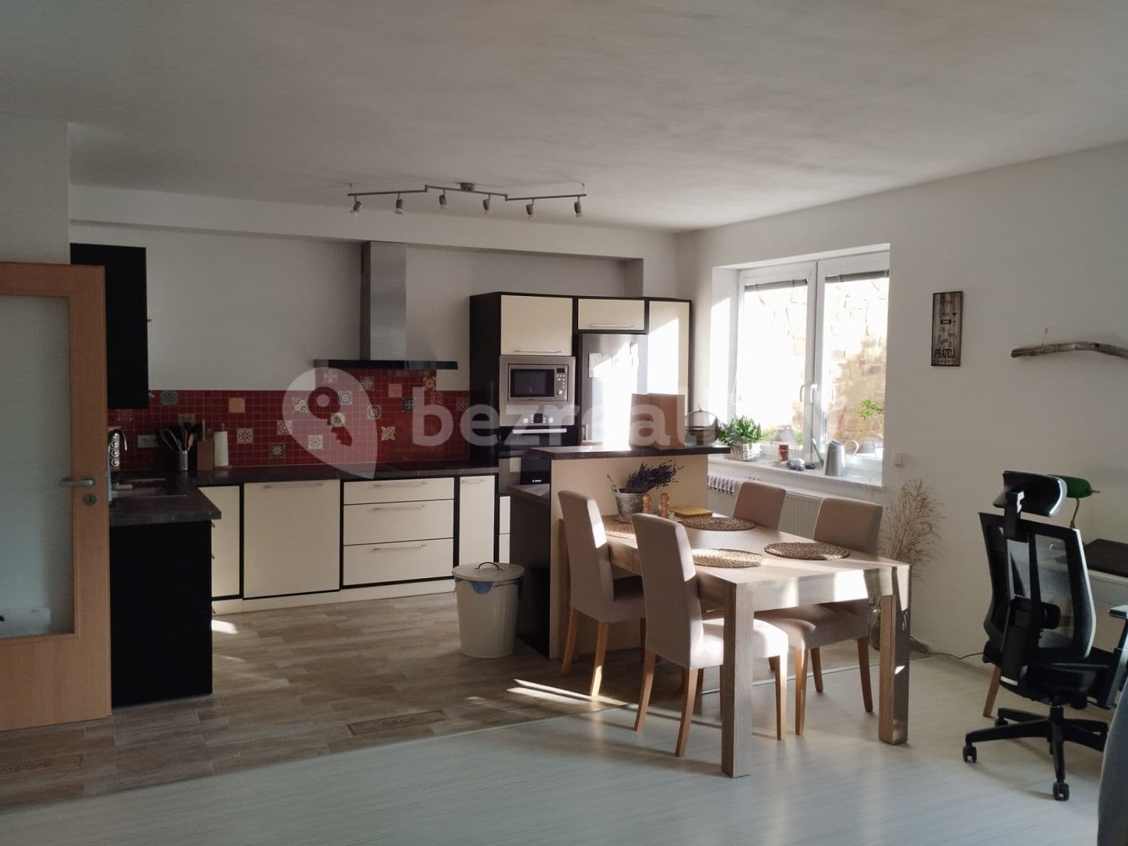 1 bedroom with open-plan kitchen flat for sale, 72 m², Na Kopci, Jedovnice, Jihomoravský Region