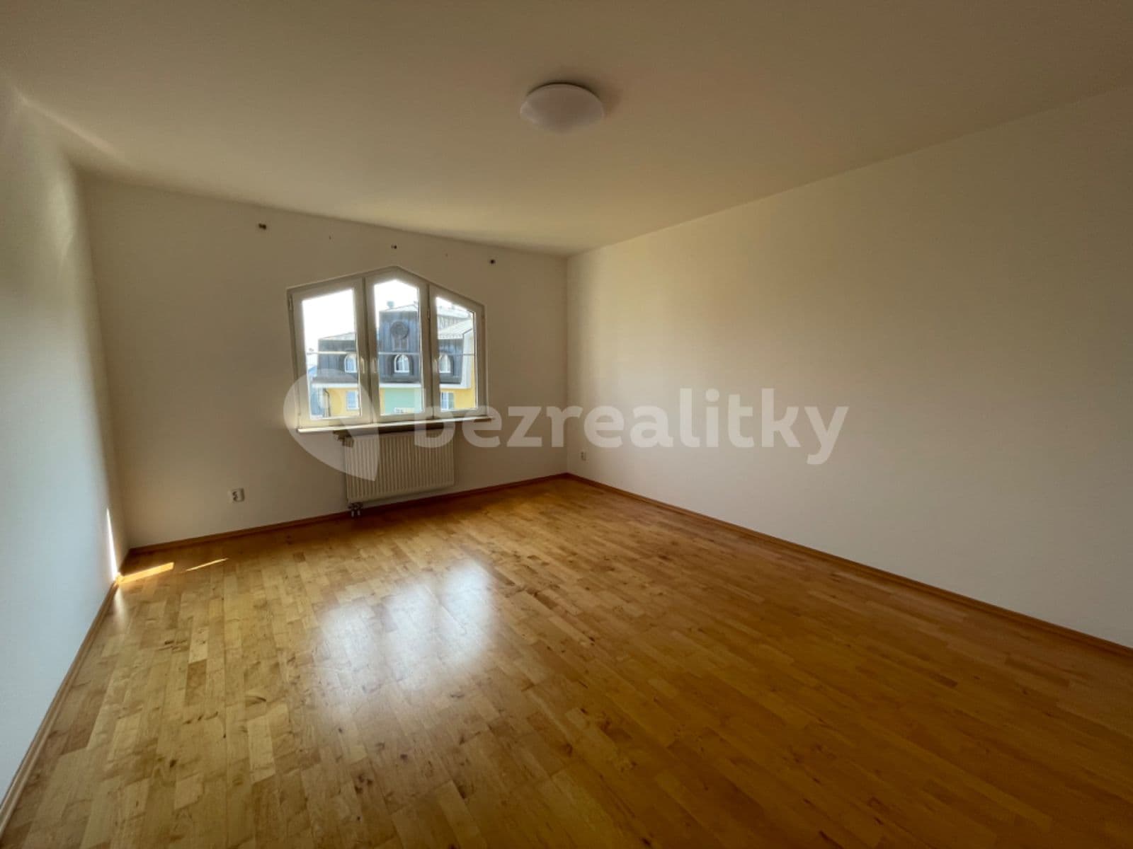 3 bedroom flat to rent, 93 m², 17. listopadu, Mladá Boleslav, Středočeský Region