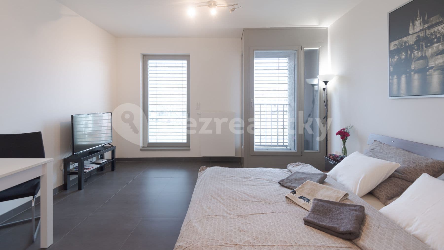 flat to rent, 35 m², Koněvova, Prague, Prague