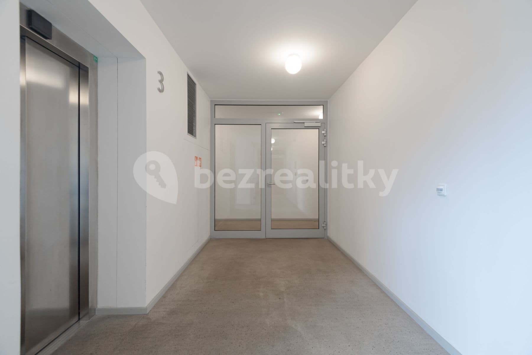 flat to rent, 35 m², Koněvova, Prague, Prague