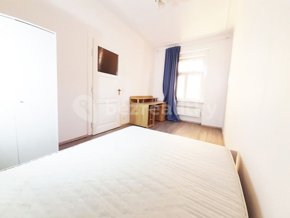 1 bedroom with open-plan kitchen flat for sale, 56 m², Nuselská, Prague, Prague