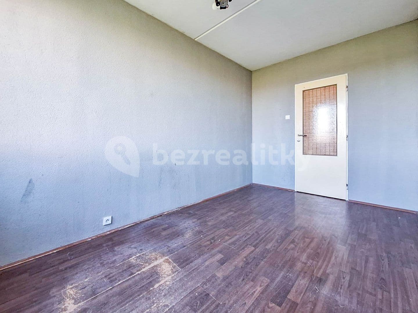 1 bedroom with open-plan kitchen flat for sale, 44 m², Okružní, Roudnice nad Labem, Ústecký Region