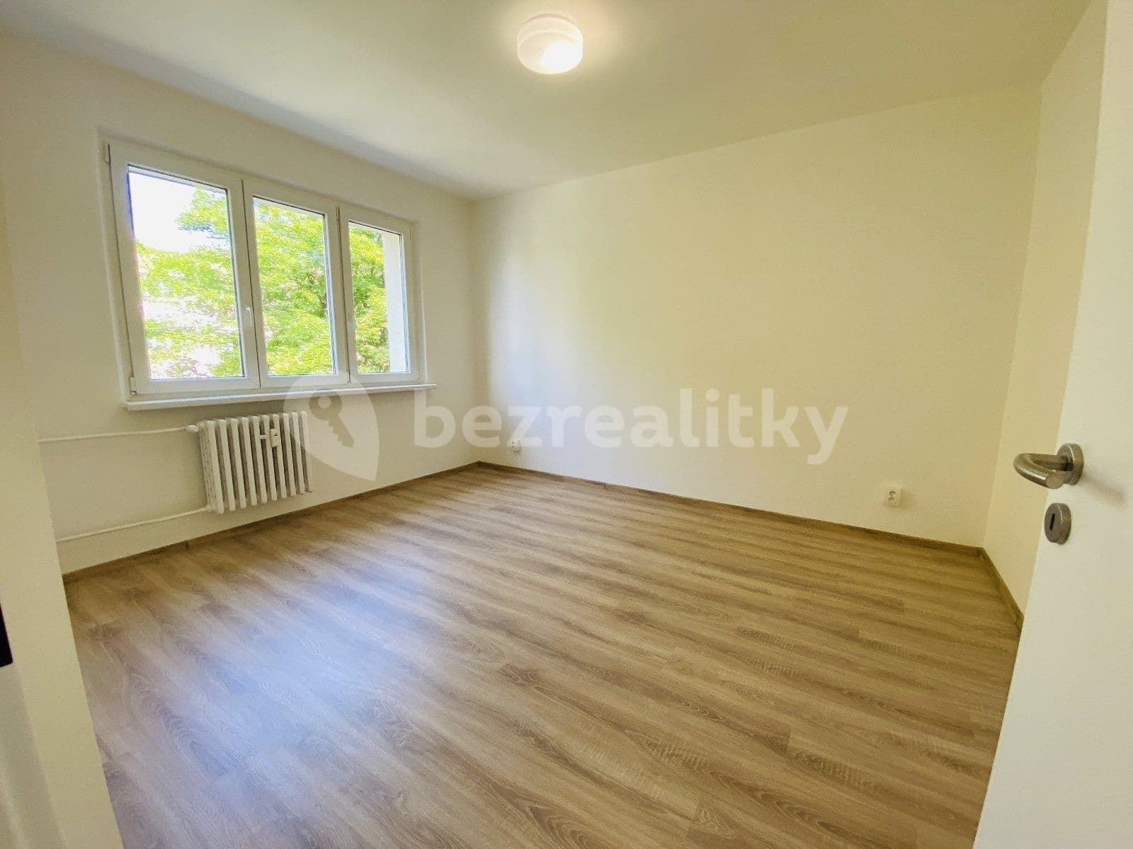 2 bedroom flat to rent, 54 m², Průkopnická, Ostrava, Moravskoslezský Region