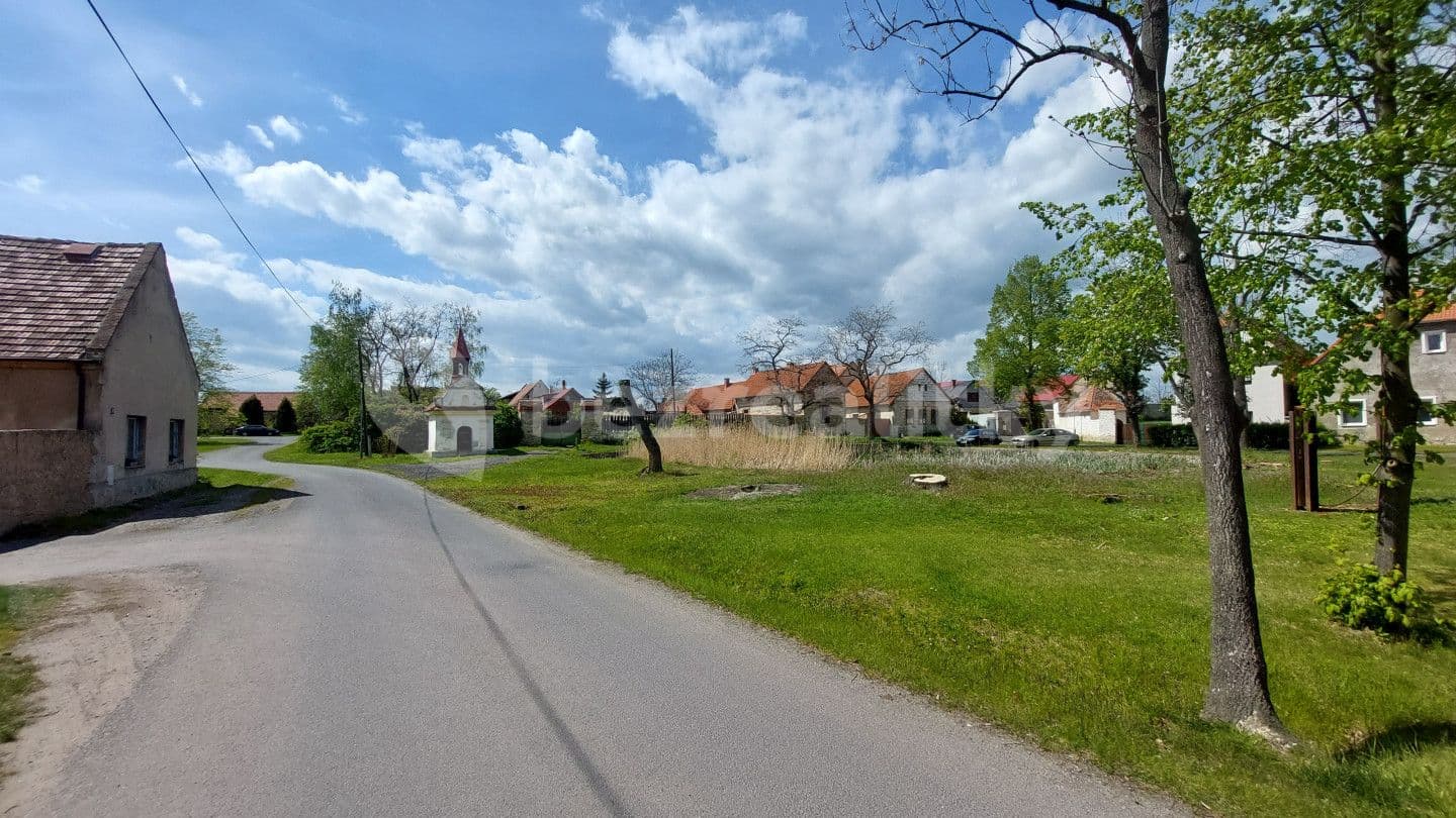 house for sale, 900 m², Lipno, Ústecký Region