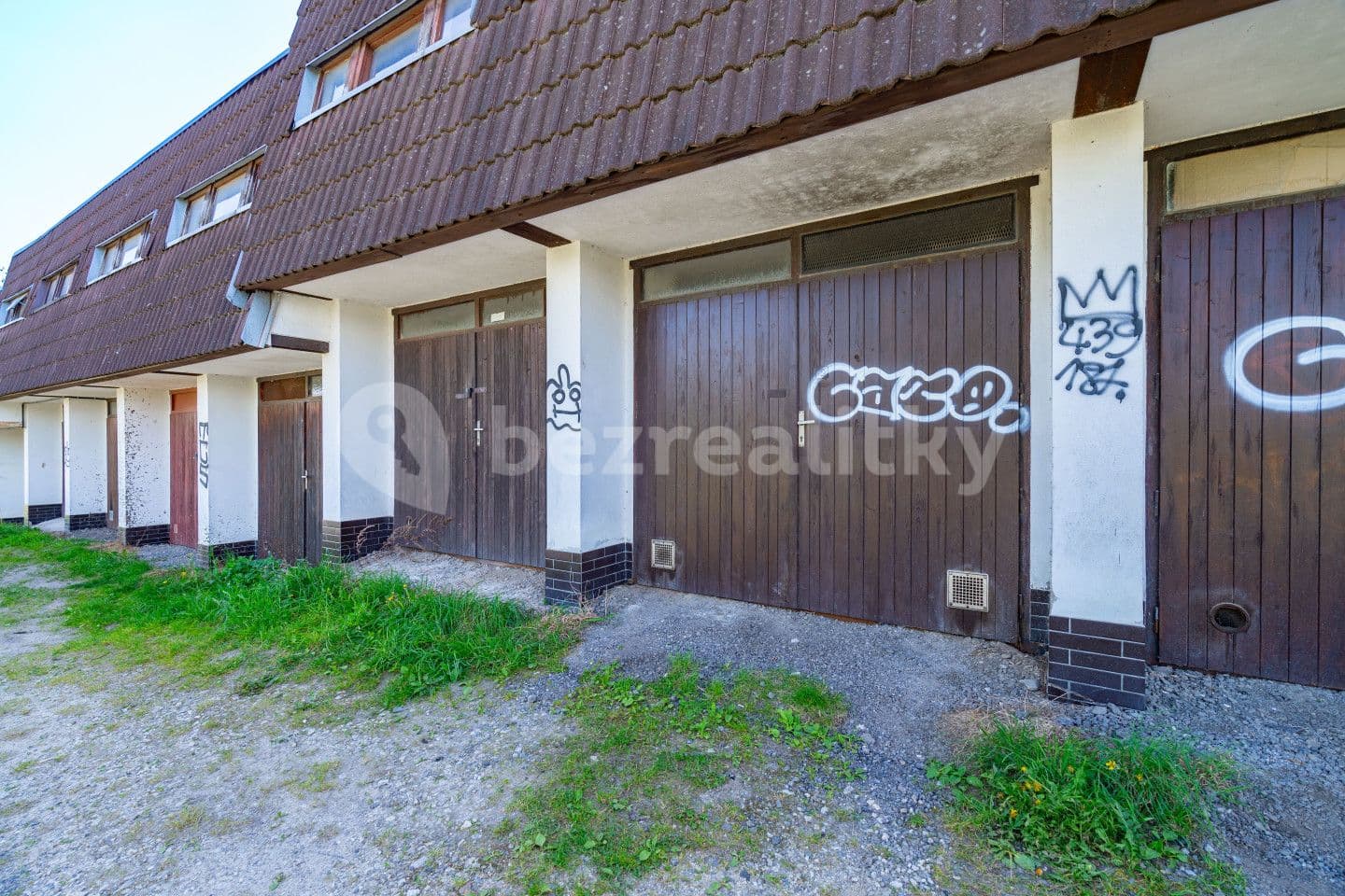 garage for sale, 20 m², Čermákova, Velké Meziříčí, Vysočina Region